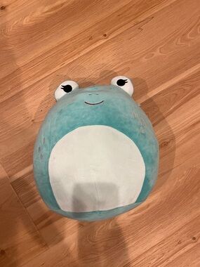 Squishmellow Plush Frog Pillow - Teal and White Frog Accent Cushion